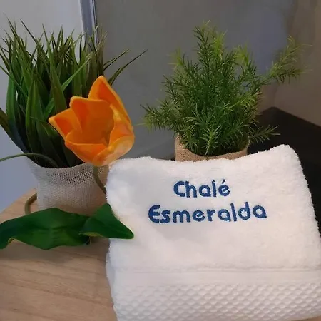 Chale Esmeralda - Charming In カリェタ