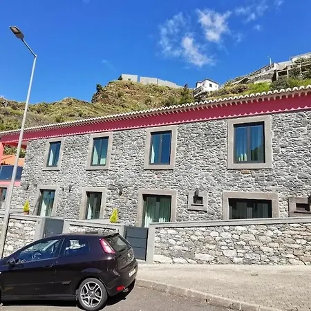 Chale Esmeralda - Charming In *